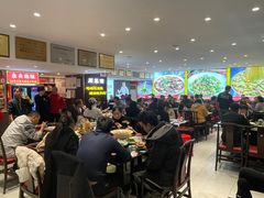 -川流不息·地道川菜·小龙虾(松东路店)