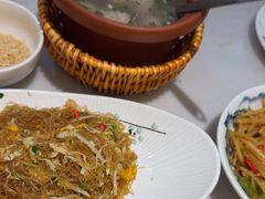 -小菜园新徽菜(南京秦淮龙蟠汇店)
