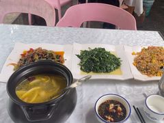 -范饭椰林川湘味海鲜·椰子鸡(三亚湾椰梦长廊店)