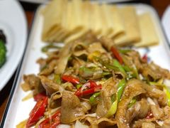 -郑庄脂渣海鲜楼(九水路店)