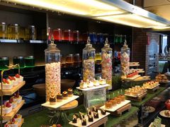 -唐拉雅秀酒店-西锦汇空中BBQ·思创餐厅