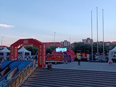 -资和信百货商场