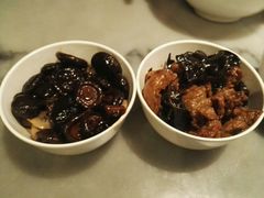 -功德林(南京西路店)