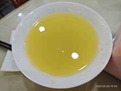 包子赠粥-石饮红星包子(中山路店)