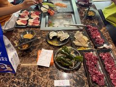 -牛里牛气· 榴莲海鲜鲜牛肉自助火锅·烤肉(横岗店)
