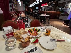 -弗兰克牛排西餐厅 Galla R By Ribone(上海首店)
