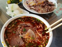 -吾穆勒蓬灰牛肉面·清真(北滨河中路店)