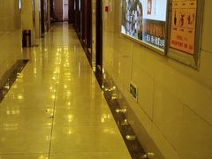 -一家人(凯旋路店)