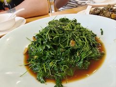 -品鲜村农家菜·阳澄湖大闸蟹(总店)