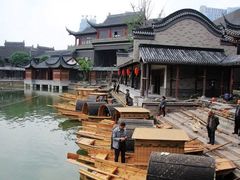 -龙潭水乡
