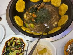 -鲁员外地锅鸡地锅鱼(古墩路店)