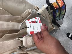 -hotwind热风(中贸广场店)