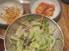 -明洞阿姨·韩式酱蟹烤肉·创意料理(三元桥店)