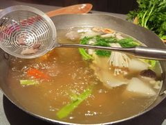 -左庭右院鲜牛肉火锅(浦江欢乐颂店)