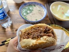 -穆得·老周家牛肉烧饼(普利街店)