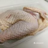 咸香浓郁，制作方便的电饭煲盐焗鸡
