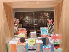 -百新书局(尚悦湾店)