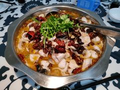 -何哥鲜鱼餐厅(龙湖花园店)