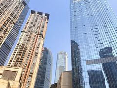 -百盛(万象城店)