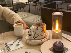 -玲婧胡同·生日蛋糕·餐厅(嘉里城店)