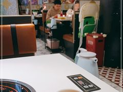 大堂-八合里牛肉火锅(上海世茂广场店)