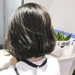 点击看大图 -愉己冥想·护发专门店