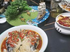 -呷湘厨·鱼汤捞饭·剁椒鱼头·辣椒炒肉(国家会展中心店)