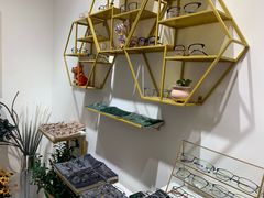 -肆兮眼镜·蔡司·徕卡战略合作店(大坪店)