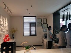 -白玉兰商务酒店(曲阜三孔景区春秋西路店)