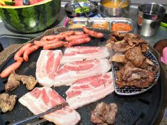 烤肉呼啦圈-玄希浪漫厨房·韩料烤肉(湖滨银泰in77店)