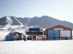 -丝绸之路山地度假区滑雪场