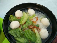 -明记烧鱼美味店