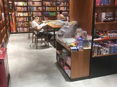 -新华书店(永安路店)