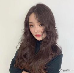 -时尚殿堂明星门店