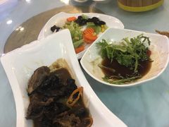 -六和聚传统烤鸭.天津菜(和平店)