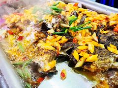 -宏兴烤鱼山庄(宣恩总店)