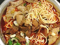 -薛记襄阳香辣牛肉面(平安路店)