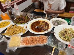 -雪湖煜辰鱼头老店(雪野湖店)