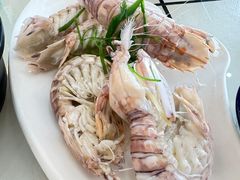-覃记海鲜美食餐厅
