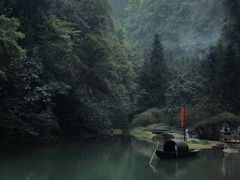 -龙水峡地缝景区