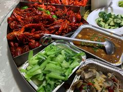 -茸梅路右拐龙虾-农家菜(松江店)