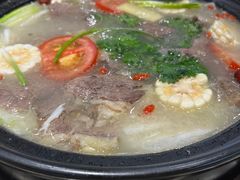 -九寨沟特色牦牛肉汤锅