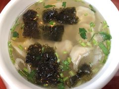 -盛泰恐龙谷温泉