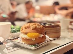 -新大咀港式茶餐厅(宝山万达店)