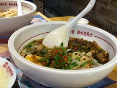 -呷佬·长沙手工米粉(金沙江路店)