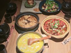石锅海皇豆腐-顾乡私房菜(金沙天街店)