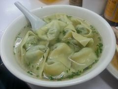 -潘国仙耳光馄饨(黄家阙路店)