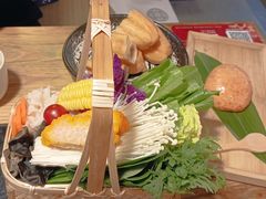 -湊湊火锅·茶憩(上海合生汇店)