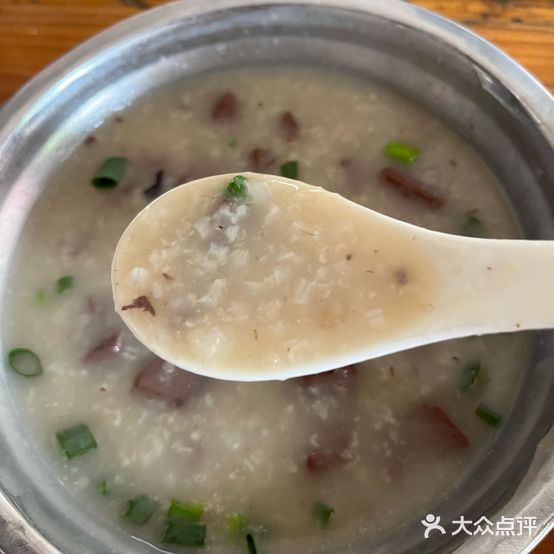 胜恒水磨肠粉店