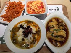 -老乡鸡(上海白玉兰广场店)